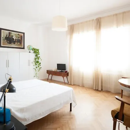 Viale Apartman *